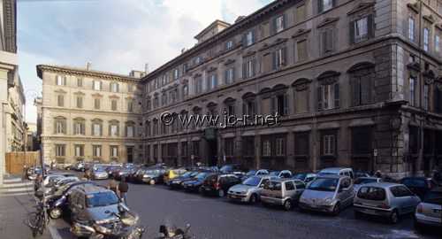 Piazza-Fassade des Palazzo Doria Pamphilj